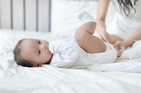 females pooping diapers|Newborn Poop: Understanding Baby’s First Dirty Diapers.